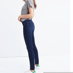 Madewell 10" High-Rise Skinny Jeans in Hayes Wash